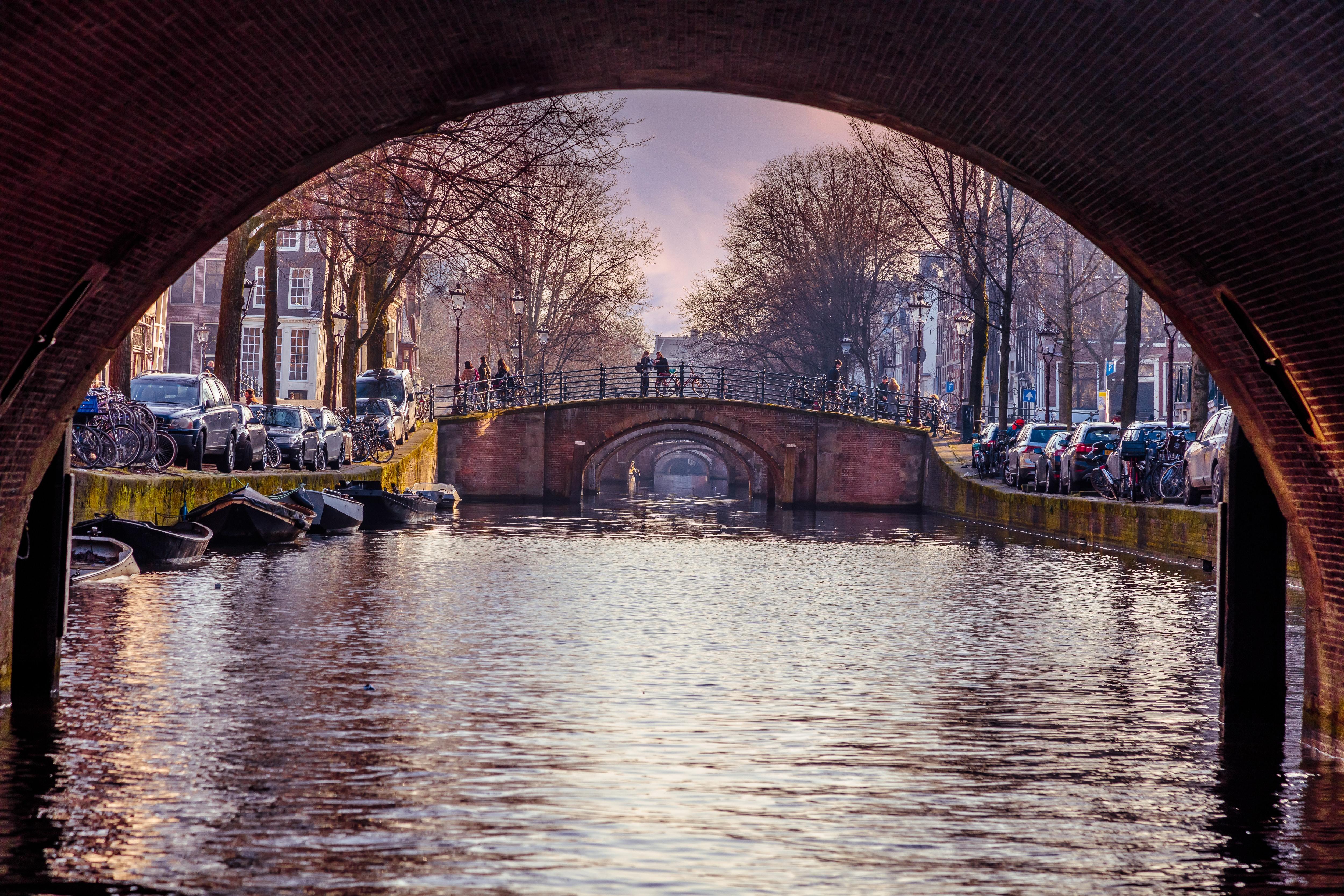 Amsterdam photo M Zirdum