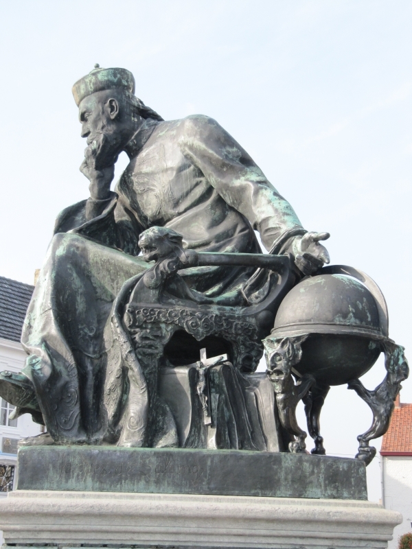 Ferdinand verbiest statue Chine