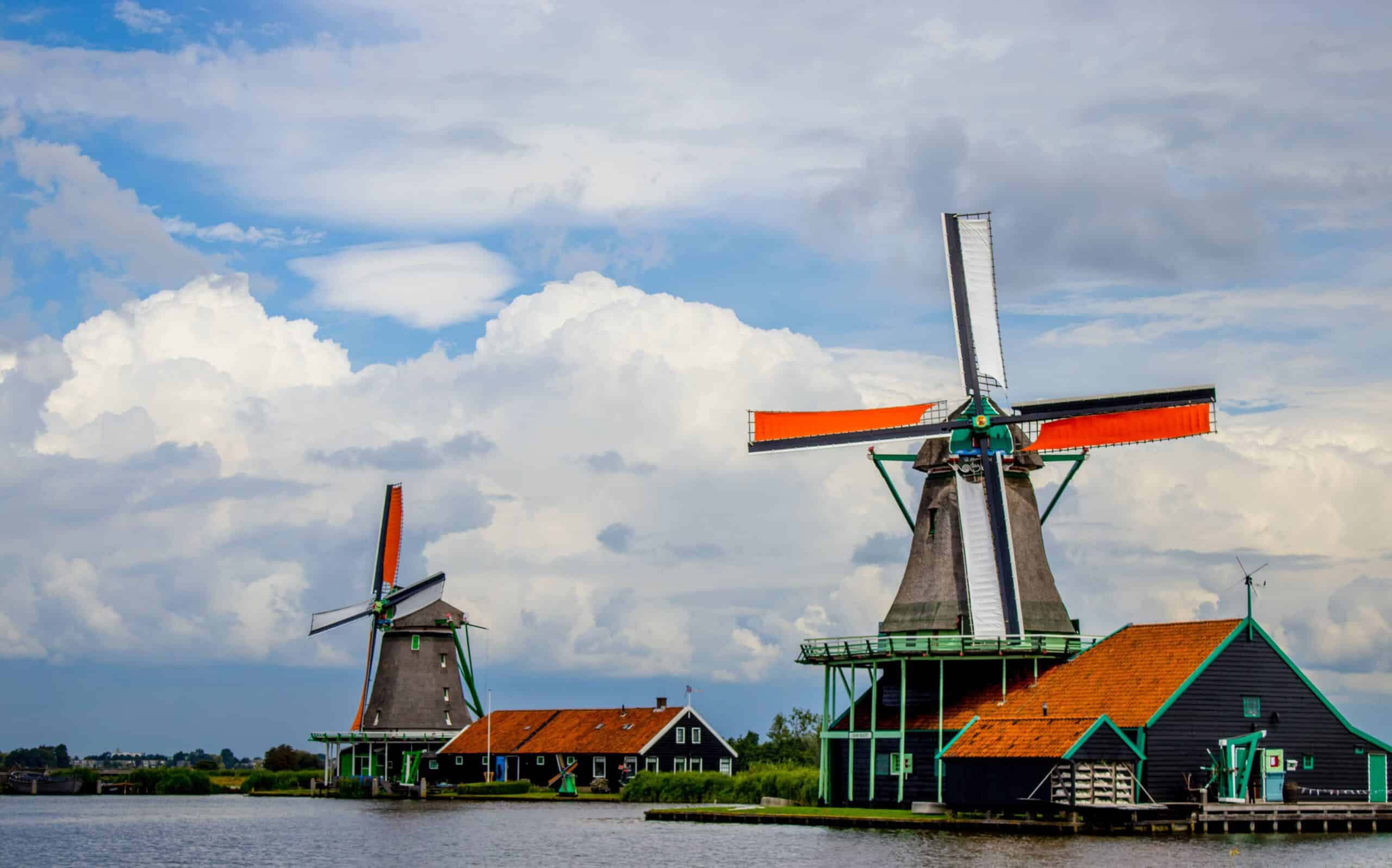 5 C Zaanse Schans c Rudolf Peter Bakker Unsplash min