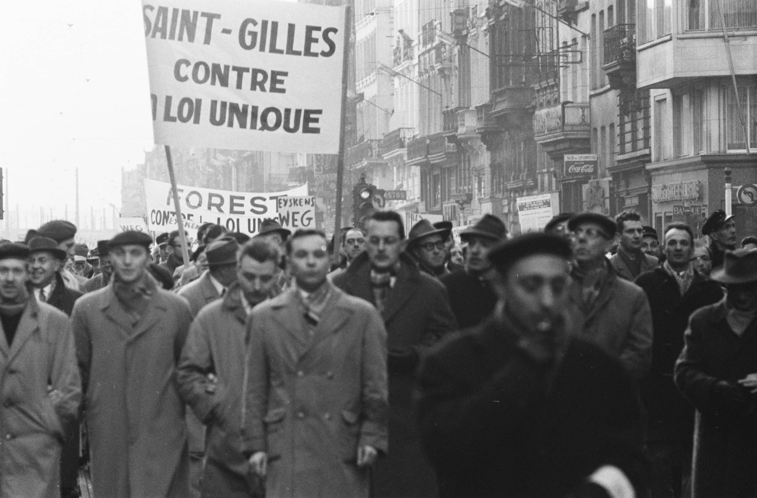 Demonstraties in Brussel tegen de Eenheidswet Harry Pot Anefo