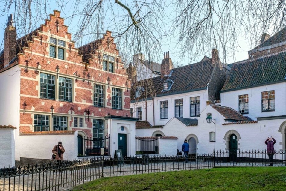 Le béguinage de Sainte Elisabeth de Courtrai