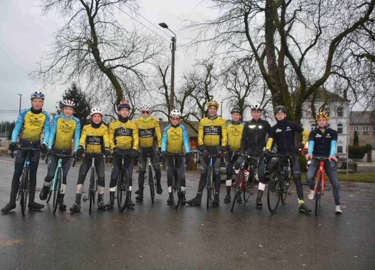 Wall 2 Cyclistes Jeunes Crabbe Dstny