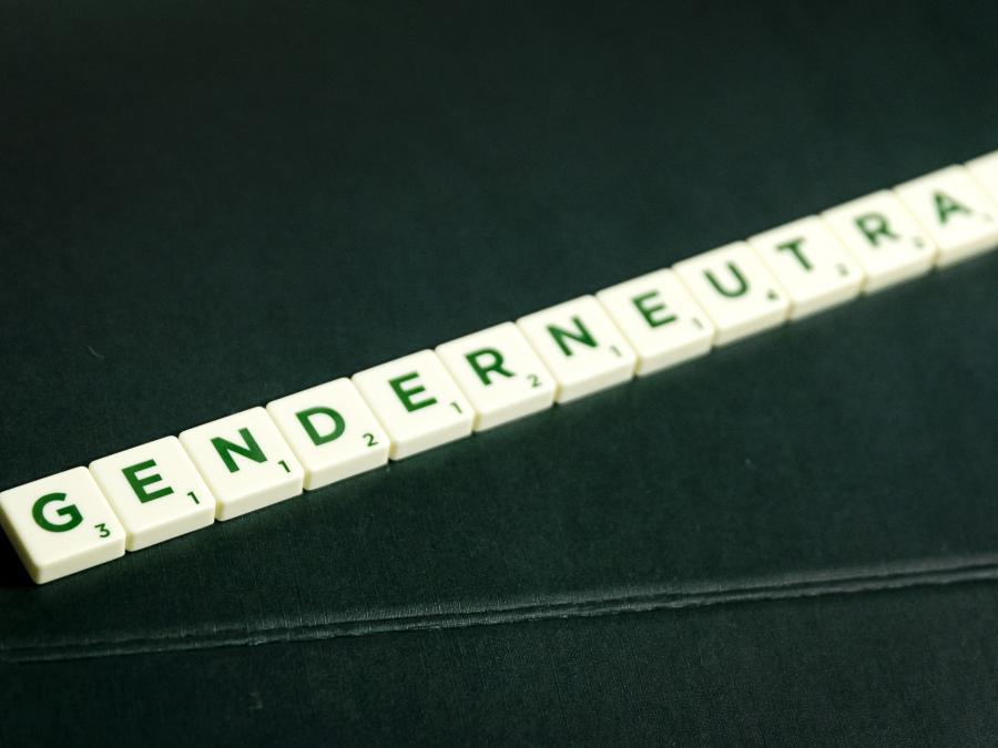 Scrabble genderneutraal